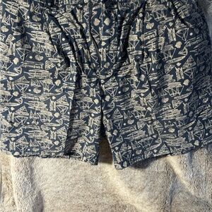Nautica Navy and Tan Patterned Men's Shorts Y2K